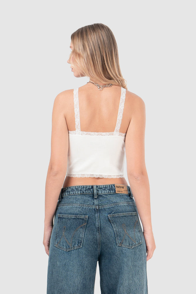 Top Slim Fit Avril CROPTOPS NOW 